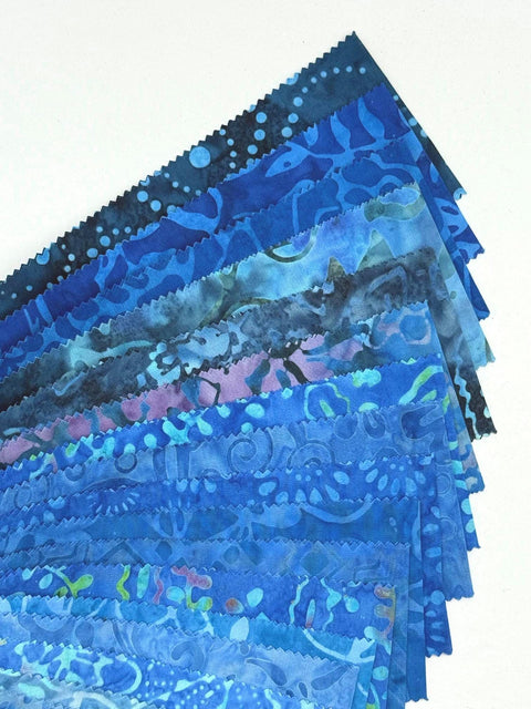 Java Batiks Blue Batik Jelly Roll 40 2.5 Inch Fabric Strips ST-MASJAB-BLU3