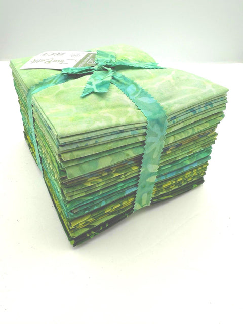 Java Batiks Green Light to Dark Green Batik Fat Quarters 20 Fqs Fabric 18 x 22 FQ-MASJAB-GRE2