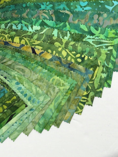 Java Batiks Green Batik Jelly Roll 40 2.5 Inch Fabric Strips ST-MASJAB-GRE2