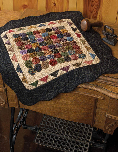 Martingale That Patchwork Place Vintage Treasures Little Quilts for Reproduction Fabrics Quilt Book by Pam Buda